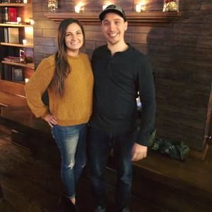 Meet your Posher, Maura